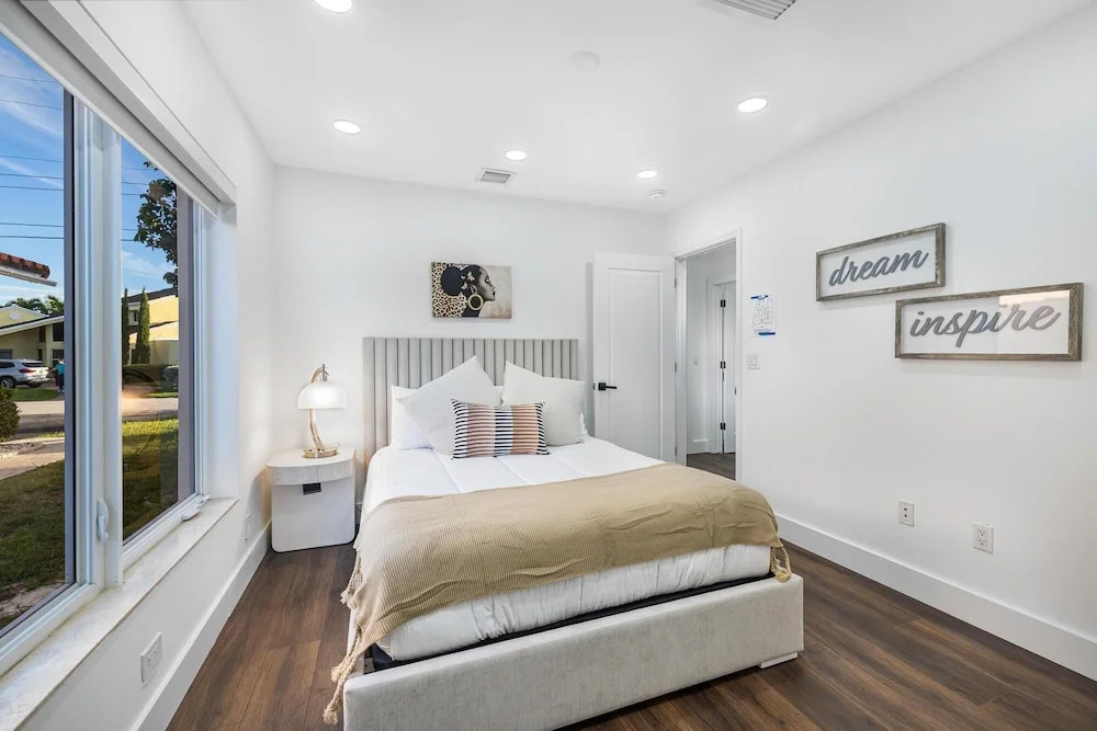 Fort Lauderdale 4Bd Villa Waterfront Dock Pool — фото 4