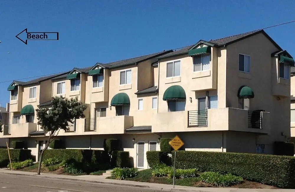 177 Ocean View 3 Bedroom Townhouse by Redawning