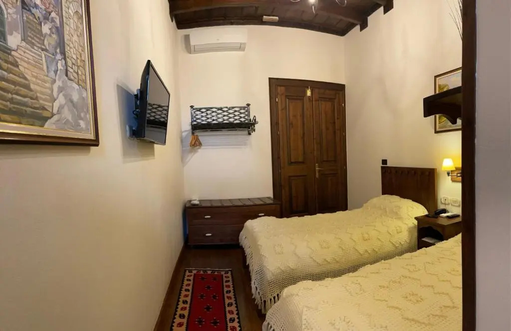 Standard Double room (twin beds)