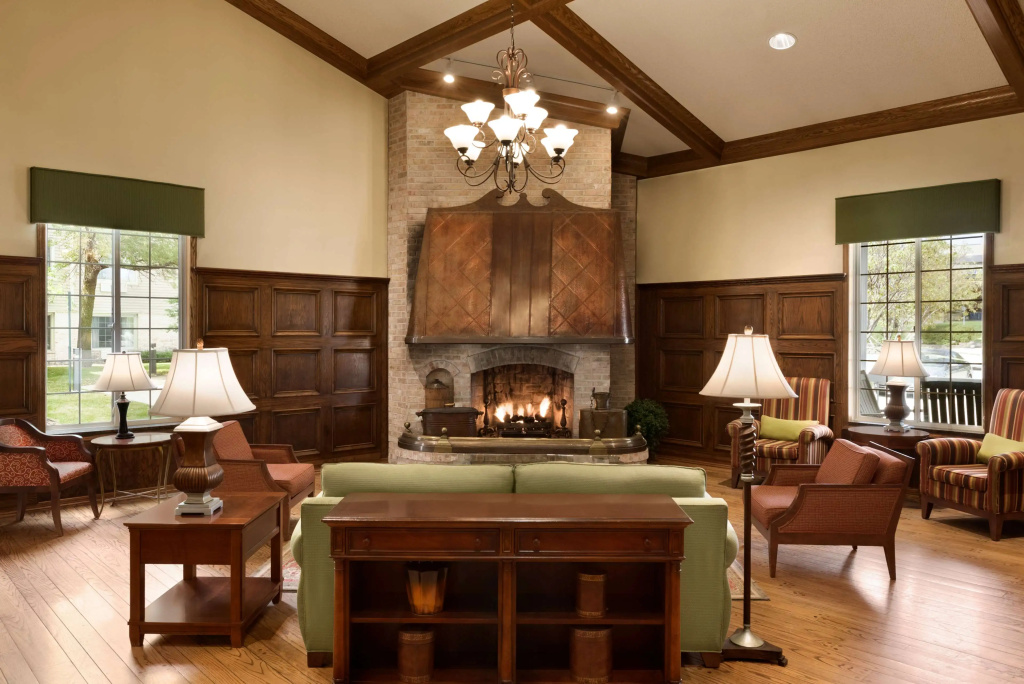 Lobby & Reception