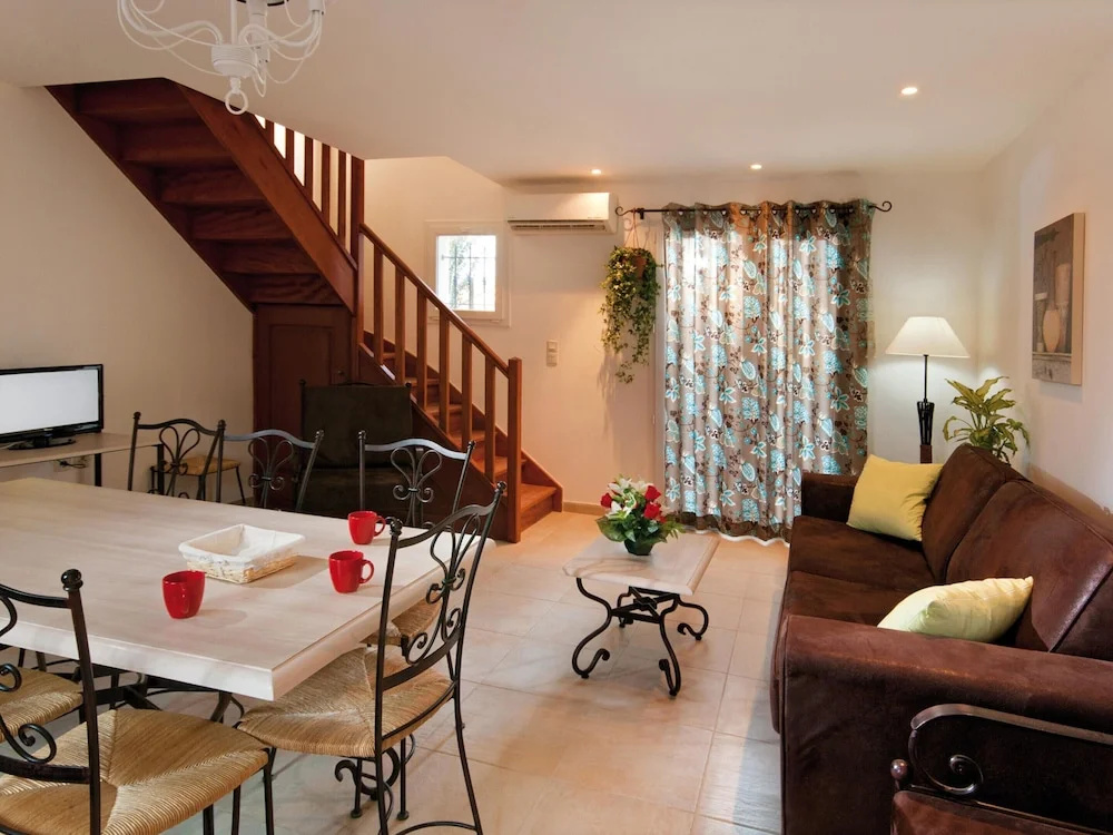 Afficher la photo 8 — Provencal Apartment for 4 in Sorgue