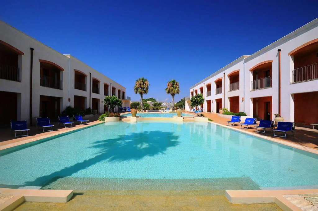 Delfino Beach Hotel - Général