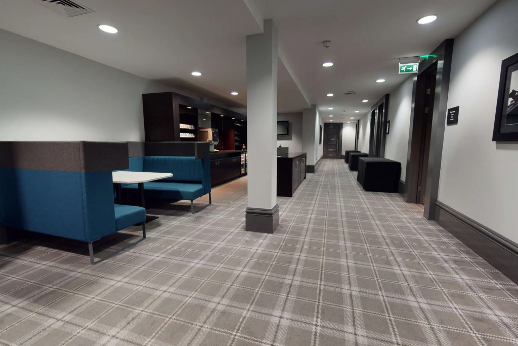 Village Hotel Leeds South - Général