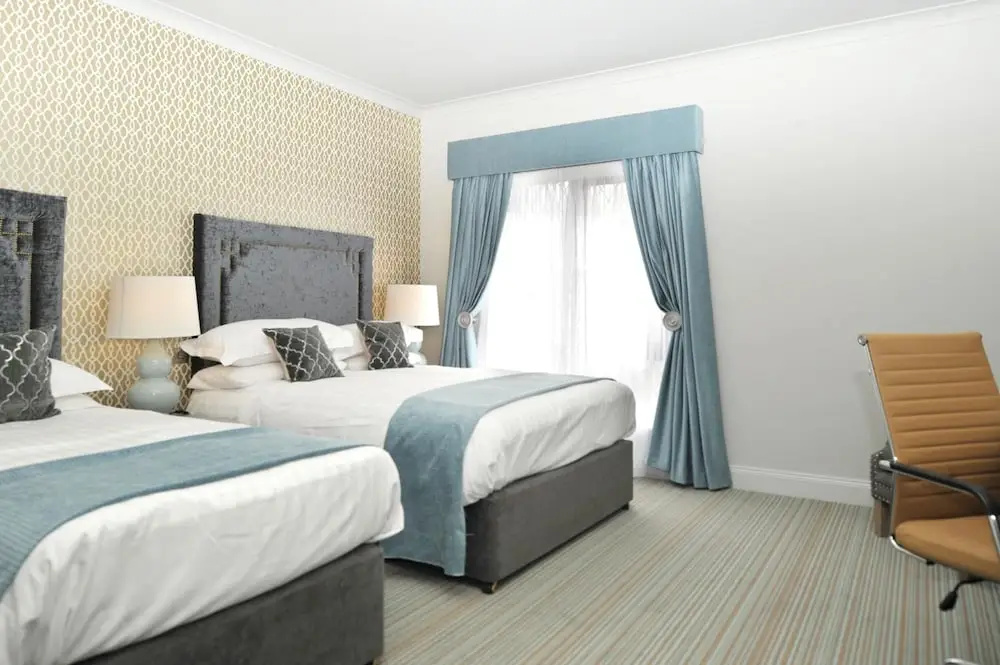 Treacys Oakwood Hotel - Chambres