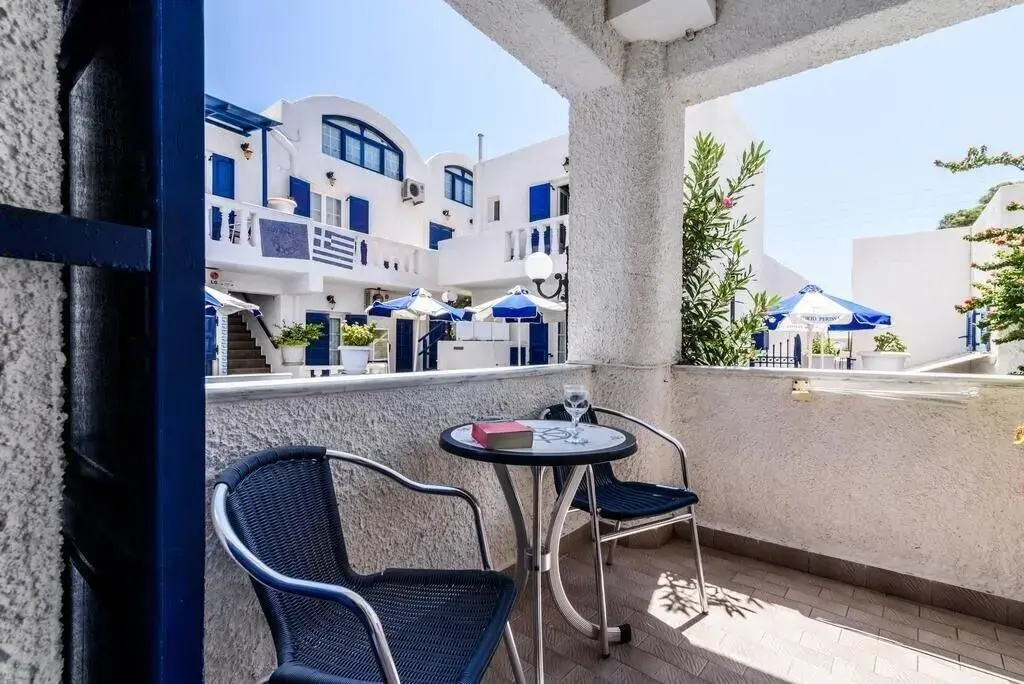 Balcony & Terrace