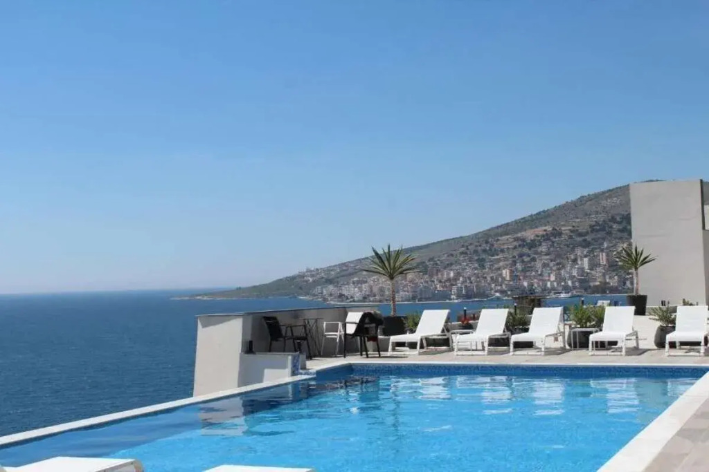 The Queen's Lion - фото 27