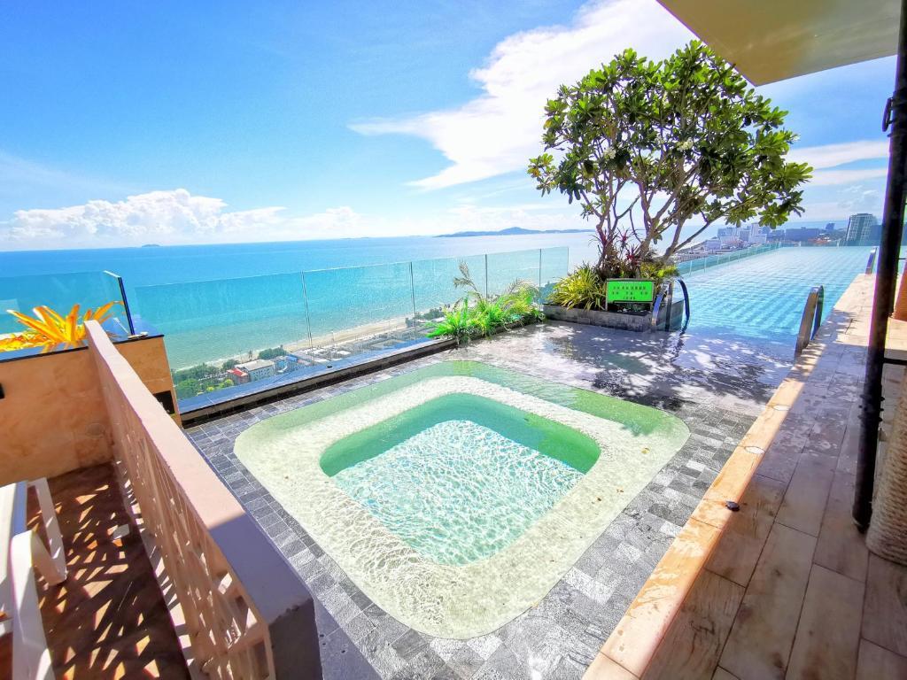 Апартаменты с видом на море в Riviera Jomtien Pattaya 532 Great Sky & Sea View