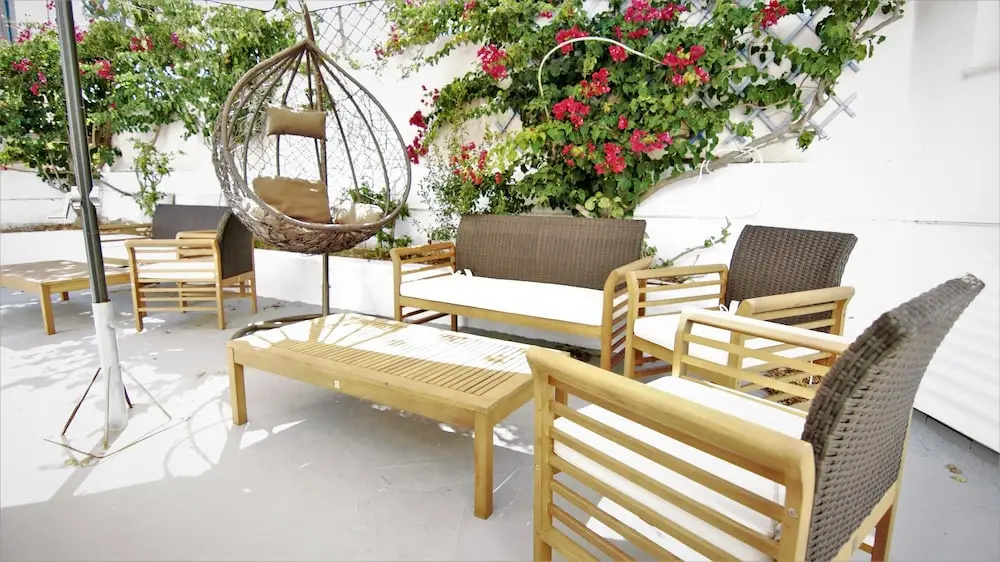 Balcony & Terrace