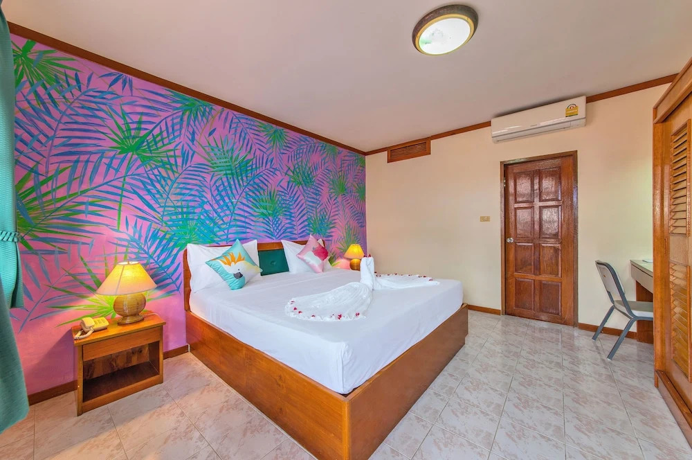 Номер Deluxe в Panda Hotel（Patong Beach）