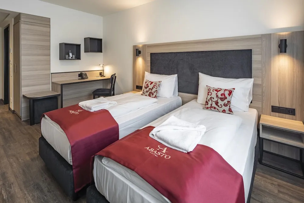 Abasto Hotel Dachau — 3