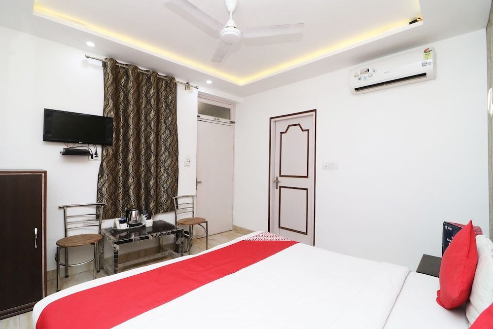 gallery_image_hidden_24