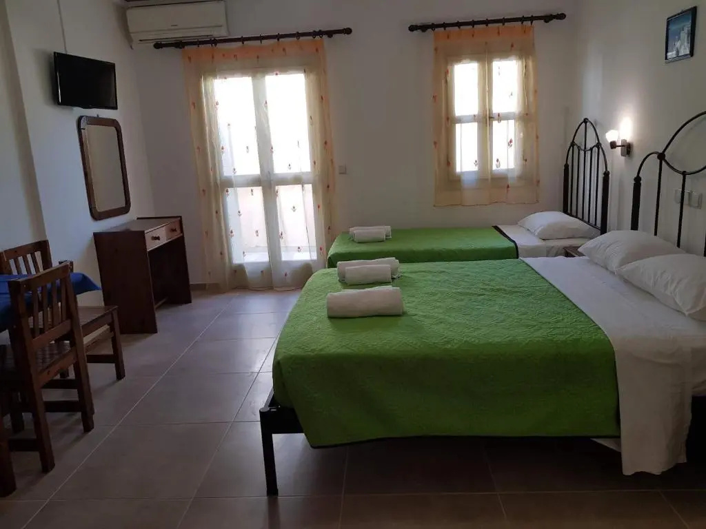 Economy room