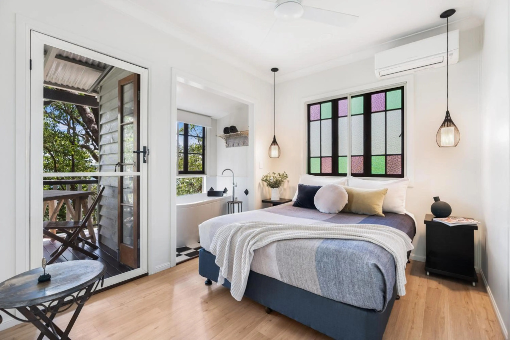 Eumarella Shores Noosa Lake Retreat in Diddillibah