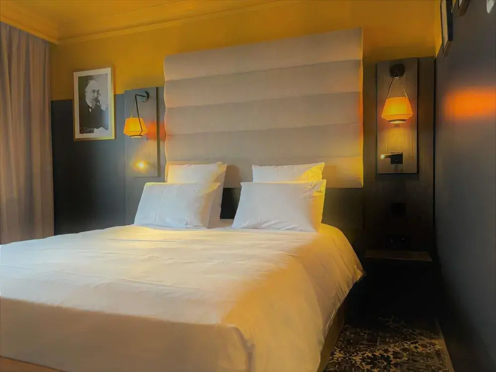 Superior room