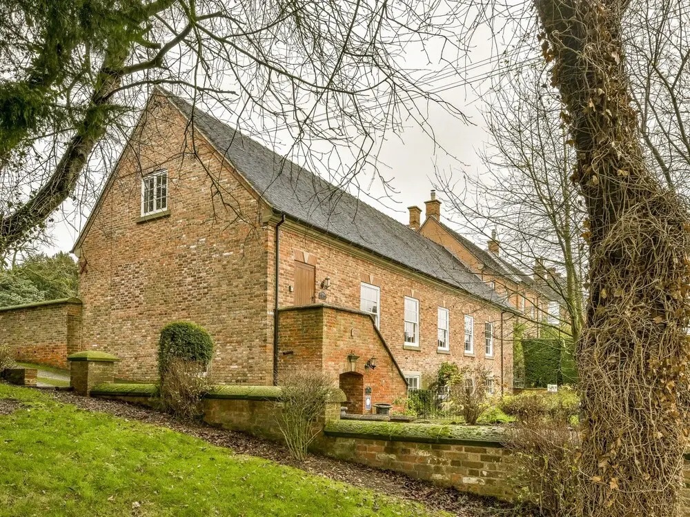 Lady Pond Retreat