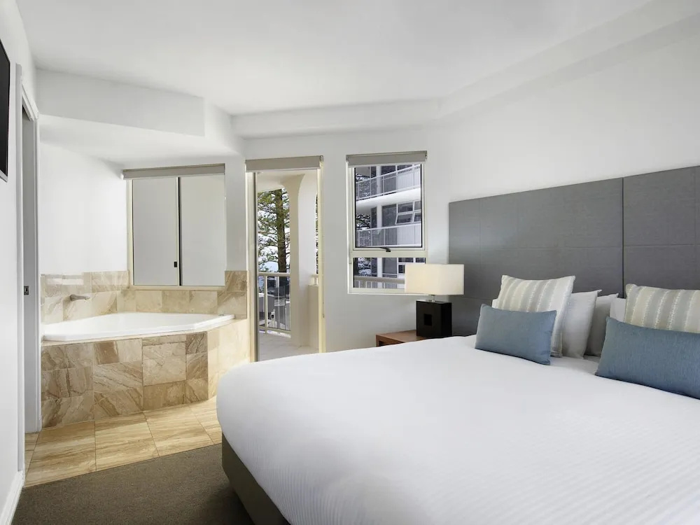 3 Bedrooms Apartment with balcony