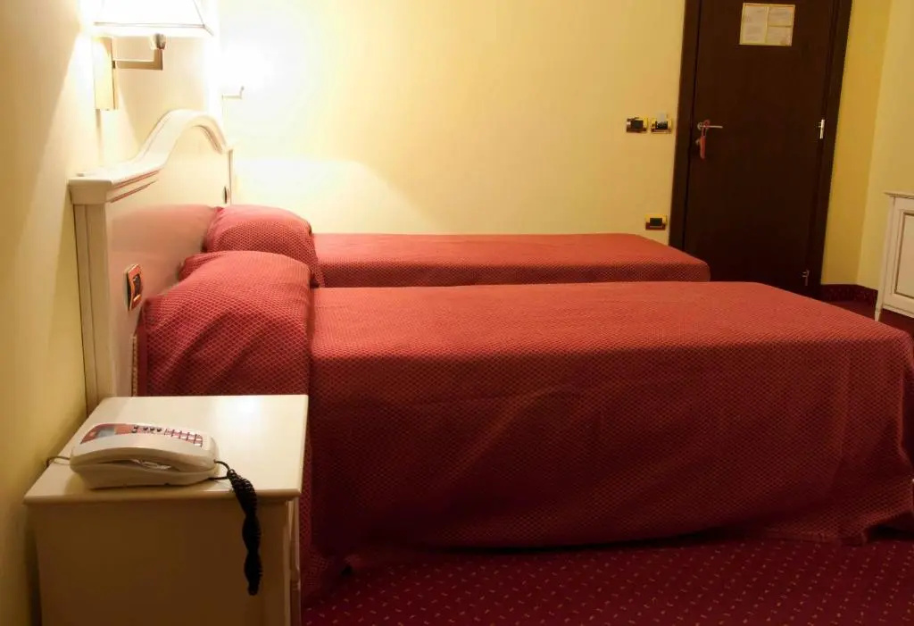 Standard Double room (full double bed)