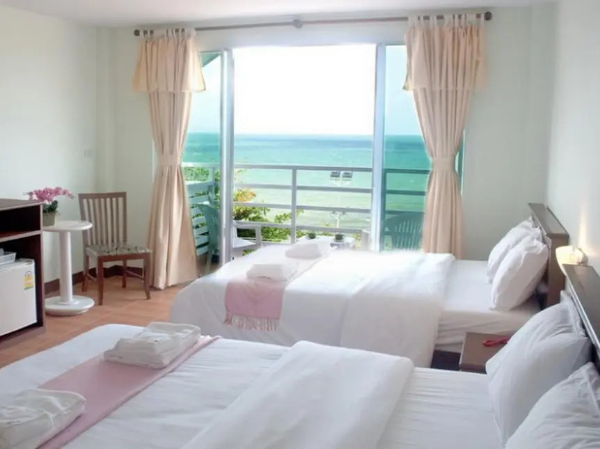 Standard Family room seafront