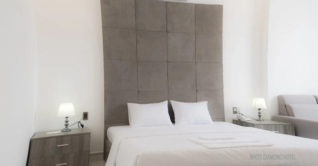 White Diamond Hotel - 5
