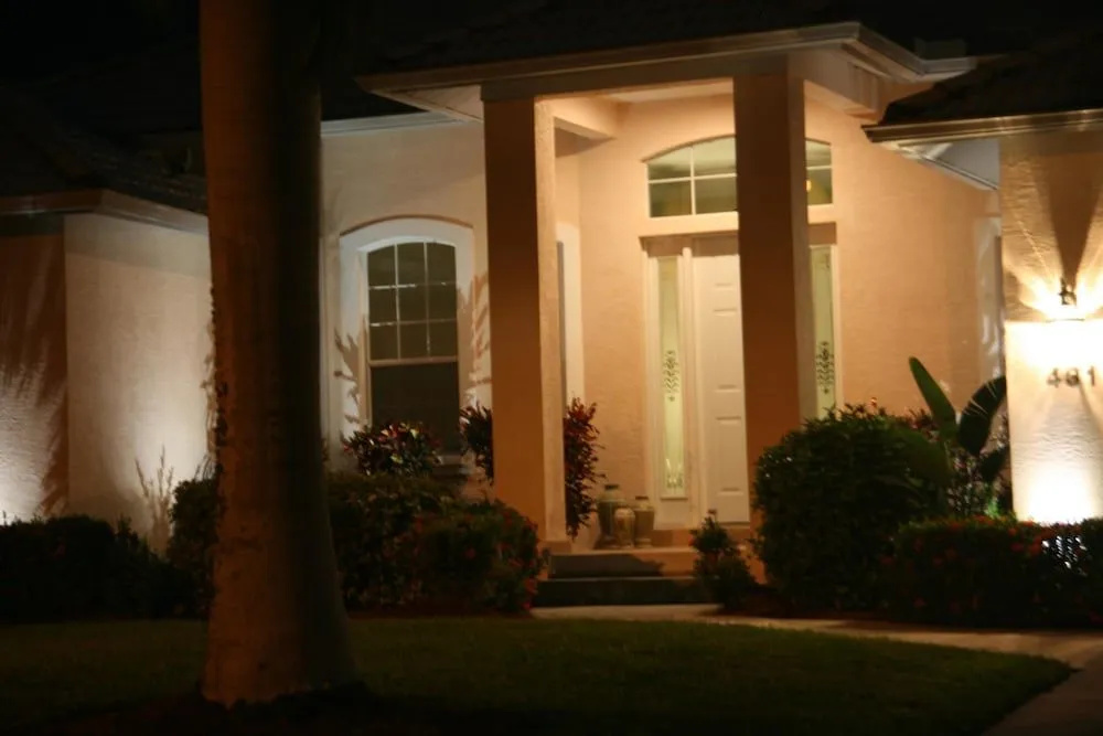 431 Edgewater Ct