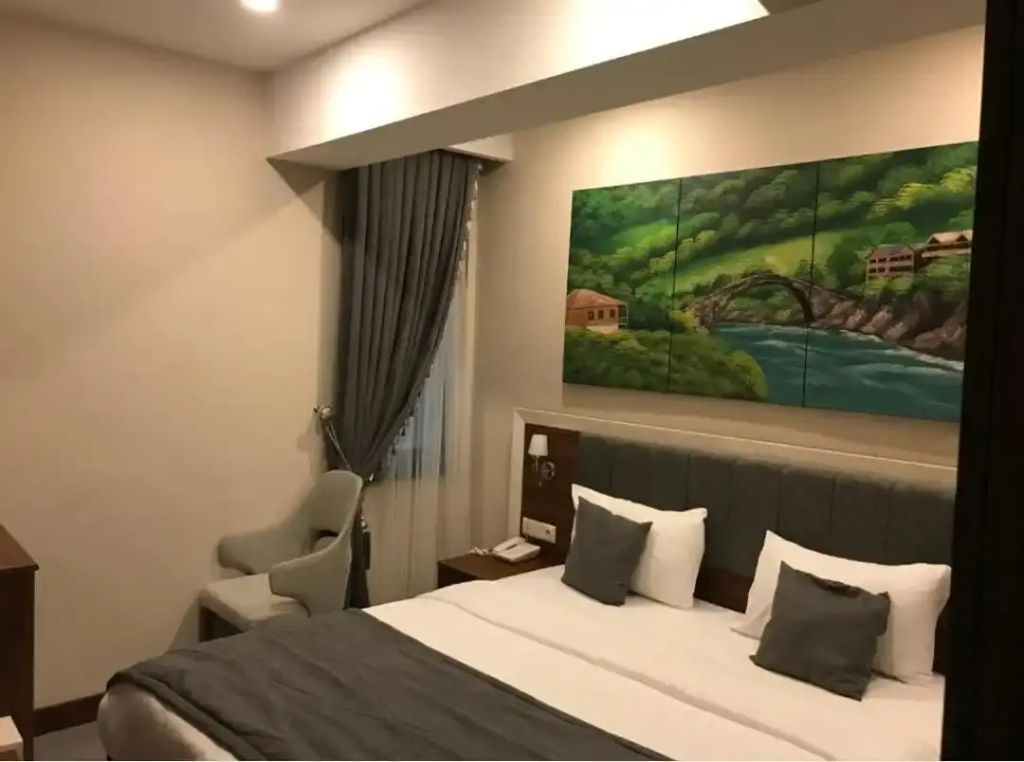 Hotel photo 2