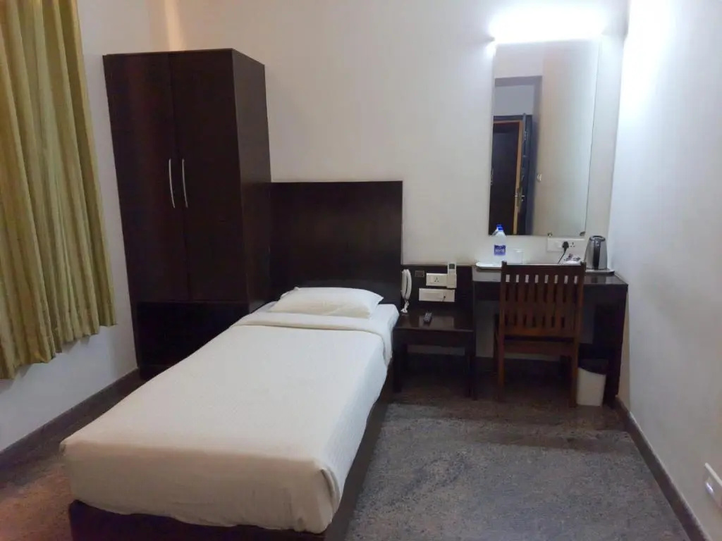 Deluxe Single room