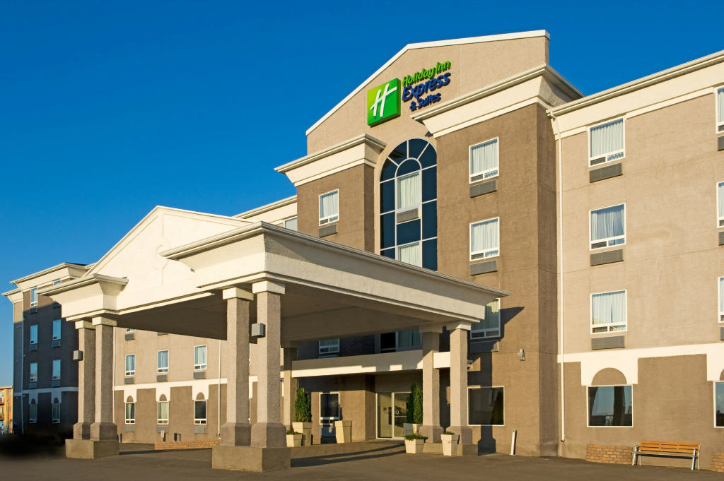Holiday Inn Express & Suites Regina-South by IHG