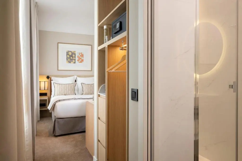 Single room