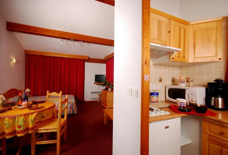 Comfort Quadruple Studio with balcony and with mountain view