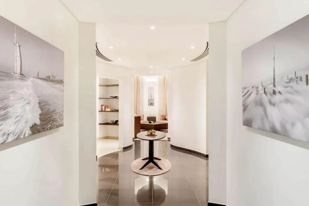 Adagio Premium Dubai Al Barsha