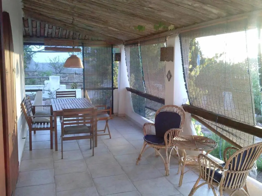 3 Bedrooms Cottage