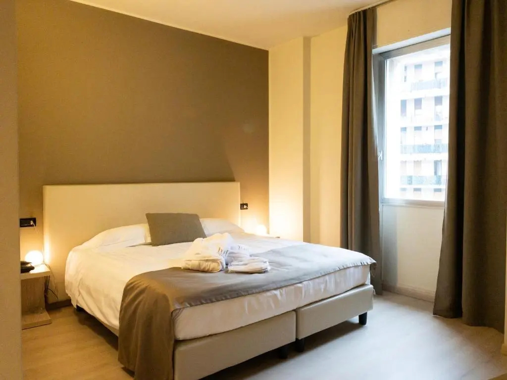 Helios Hotel Monza - Chambres