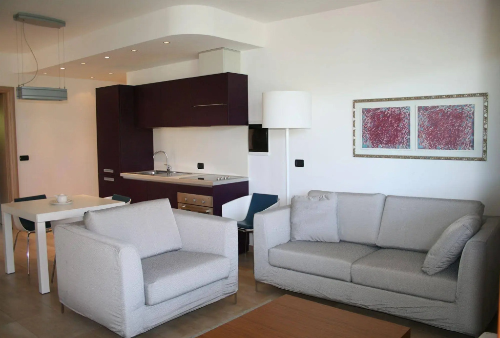 Catania Hills Residence