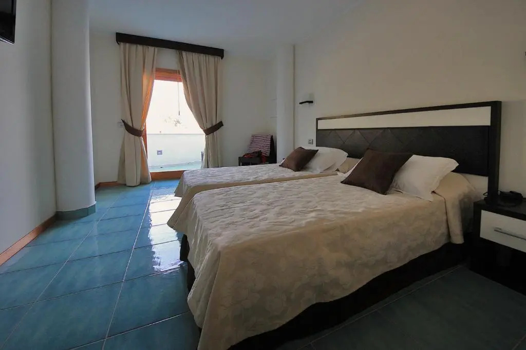 Hotel Bagni Arcobaleno - Chambres