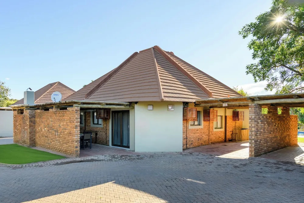 3 Bedrooms Superior Apartment