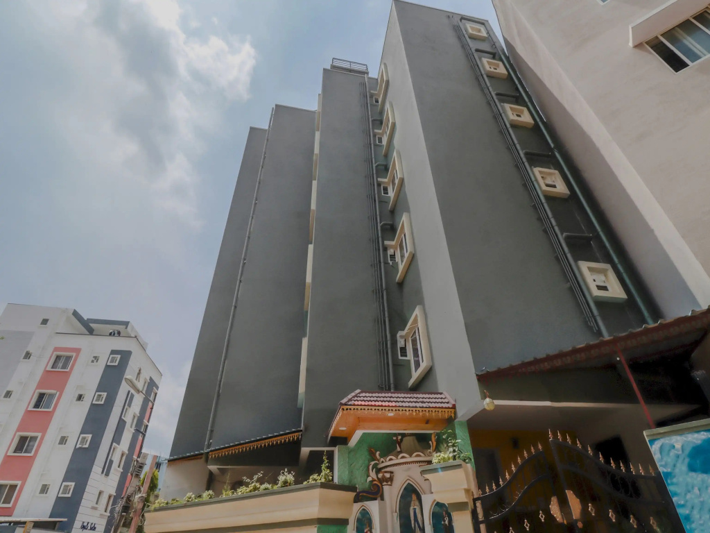 Santa Maria Near Indiranagar Metro Station