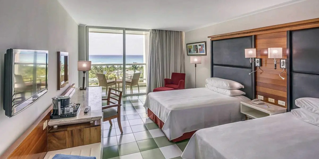 Superior room with sea view