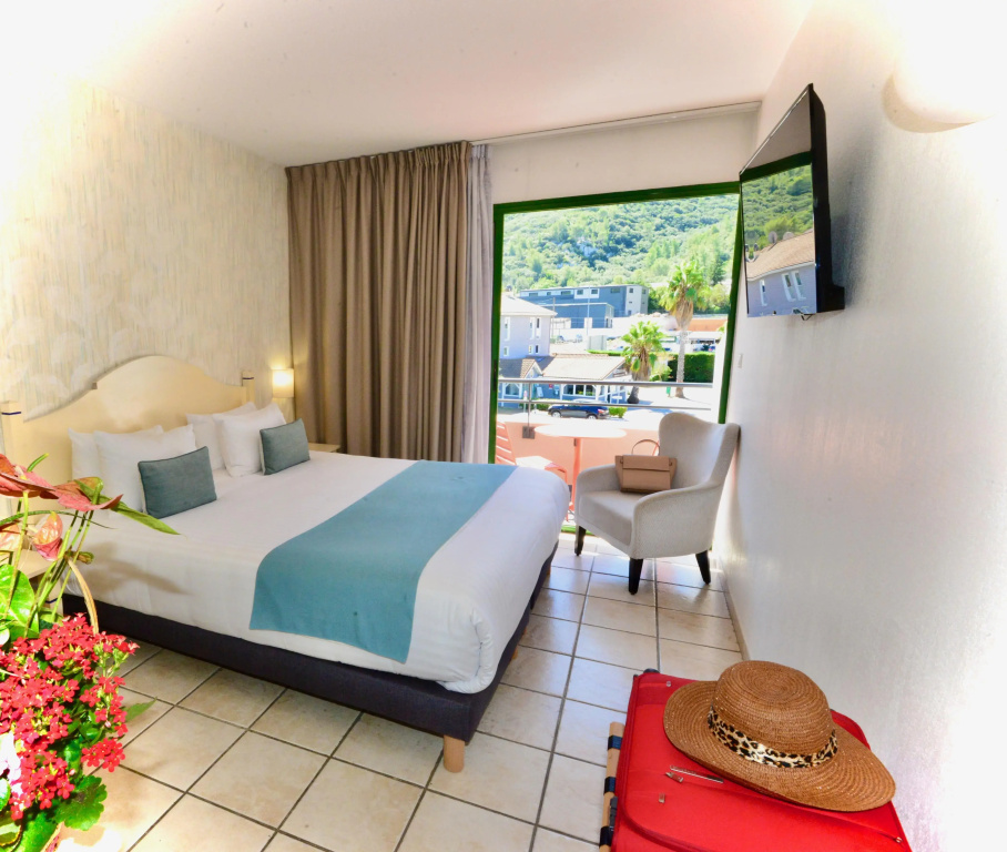 Sure Hotel by Best Western Gemenos en Provence - Général