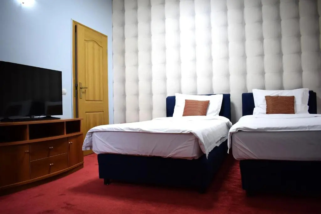 Hotel Aristocrat & Fish Restaurant - Chambres