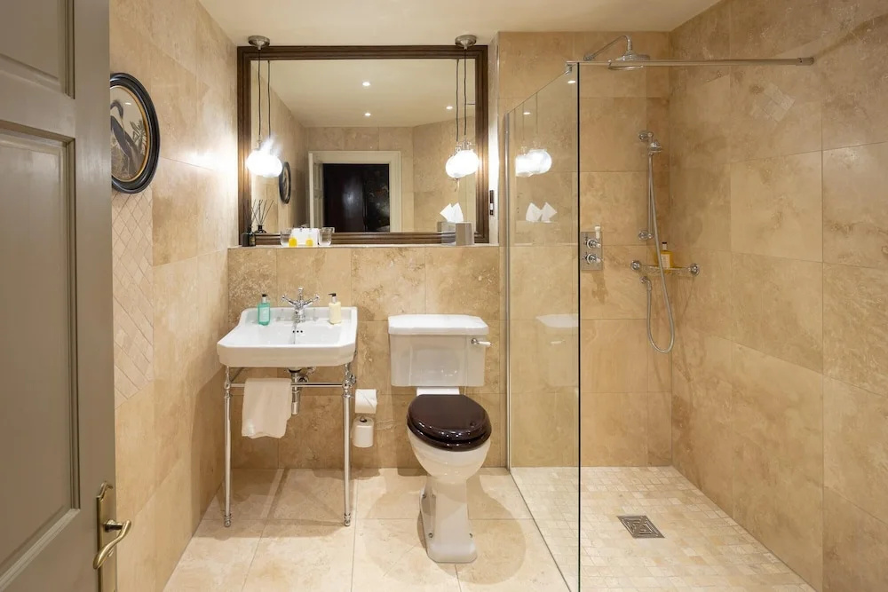 The Churchill Hotel image General