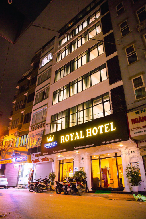 Royal Hotel — фото