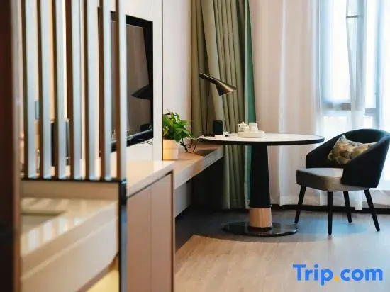 Deluxe Double room (twin beds)