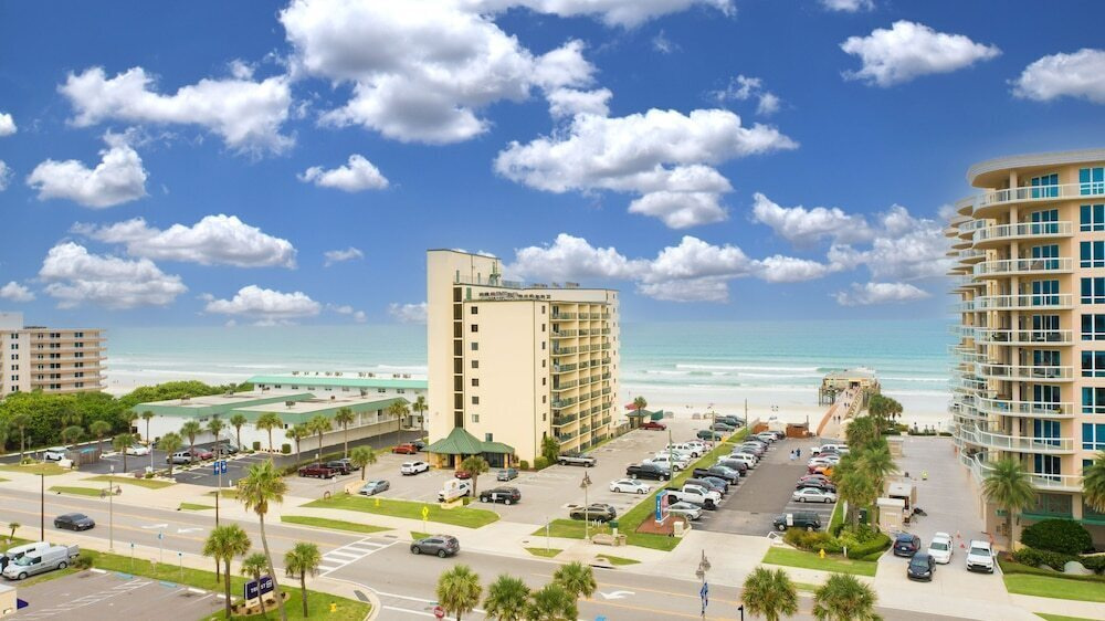 Tropical Suites Daytona Beach