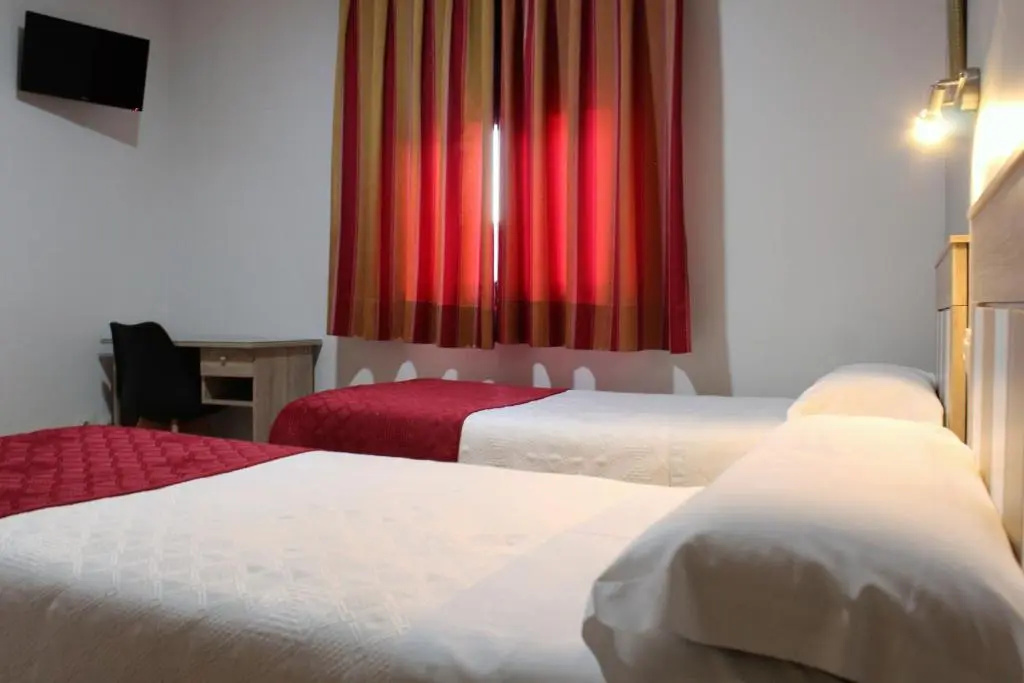 Standard Double room (twin beds)