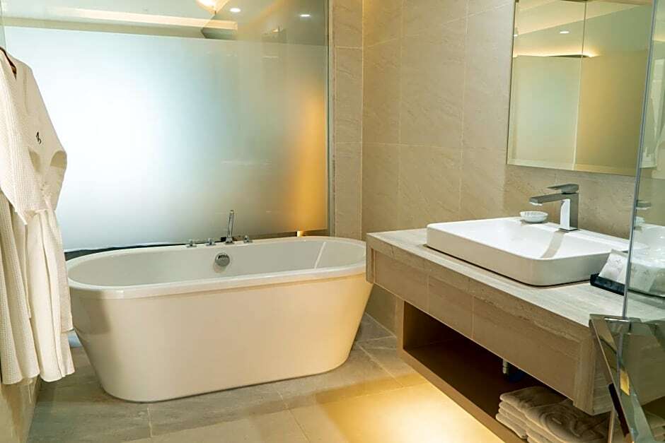 Amora Beach Resort Phuket