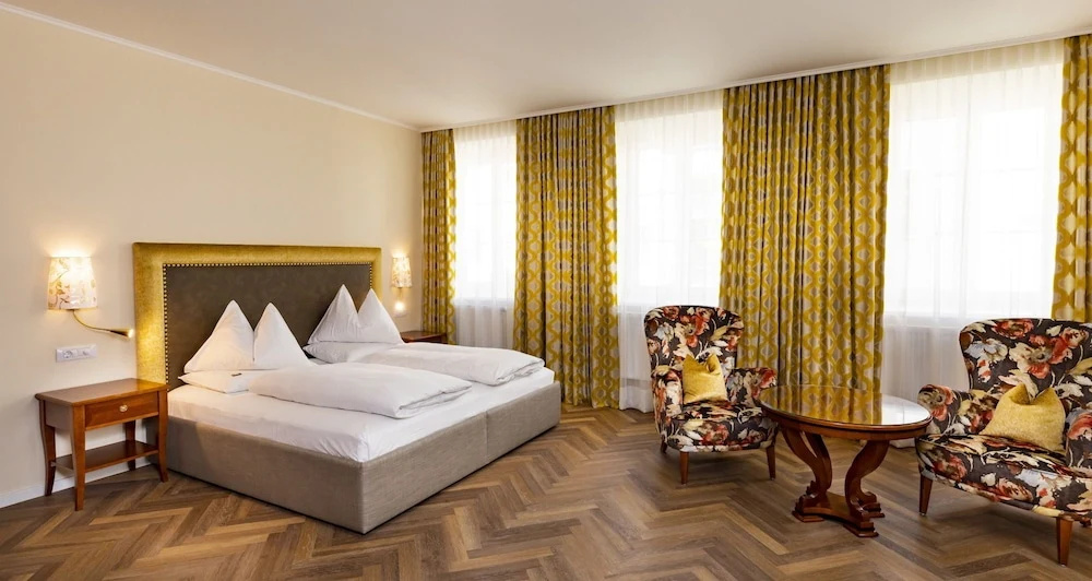 Parkhotel Graz - Traditional Luxury - Chambres