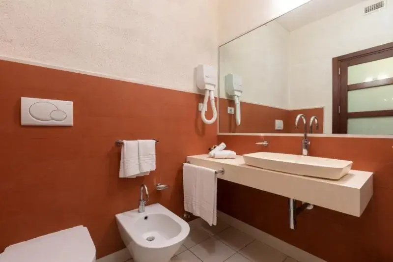 Economy Triple room
