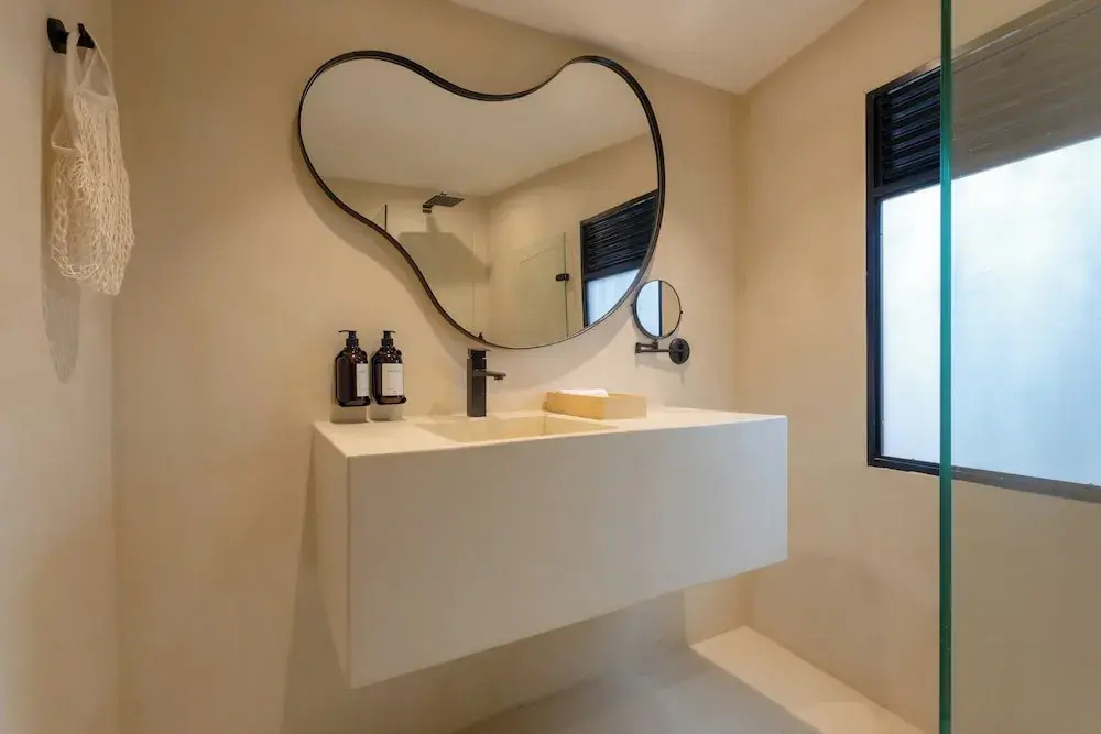 Standard Single room (single bed)