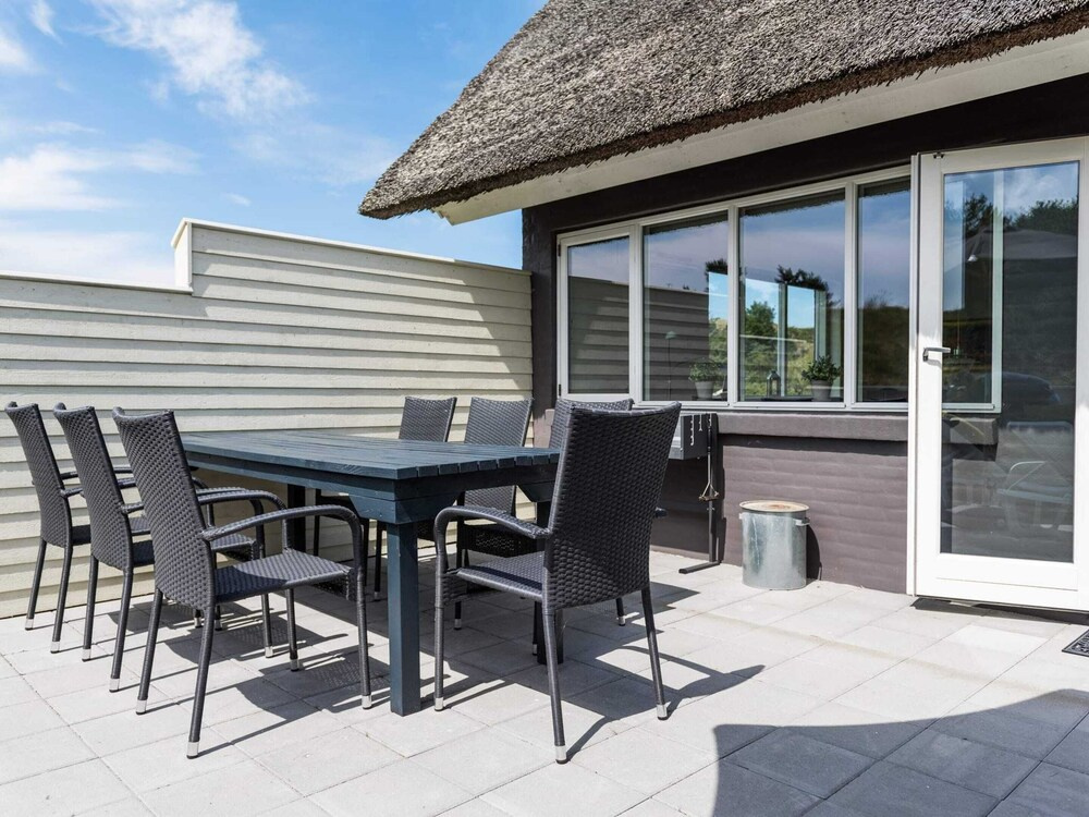 7 Person Holiday Home in Henne