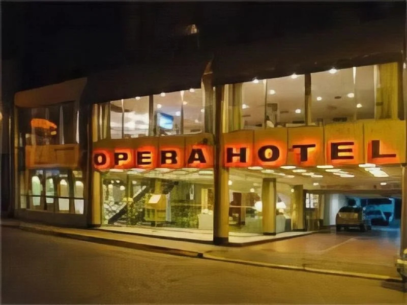 Opera Hotel